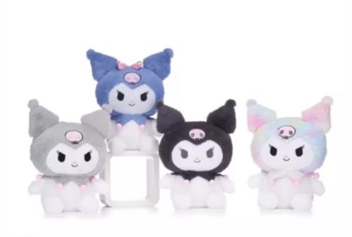 Hello Kitty Peluche Kuromi azul